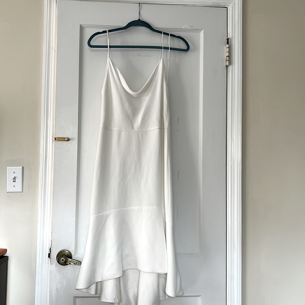 Never worn Alice + Olivia scoop neck dress
